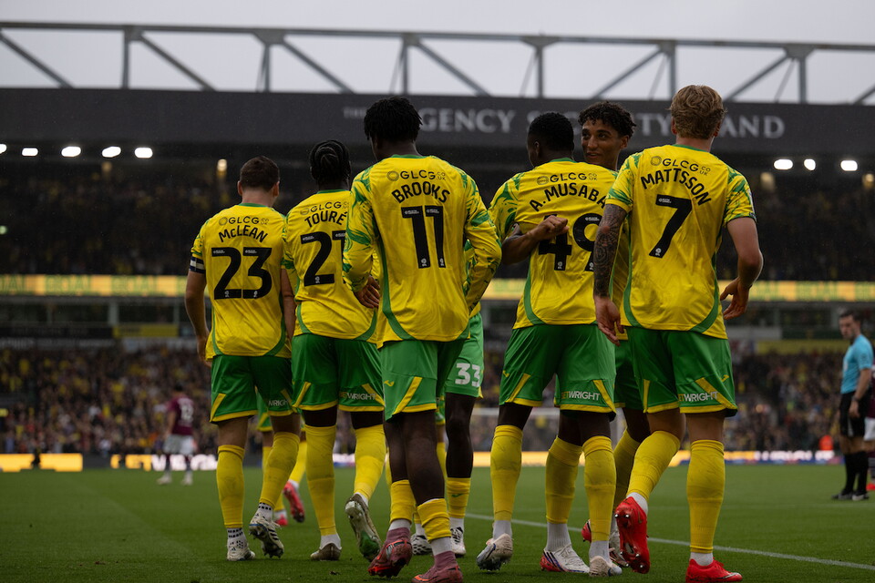 Andre Brooks celebrates against Burnley