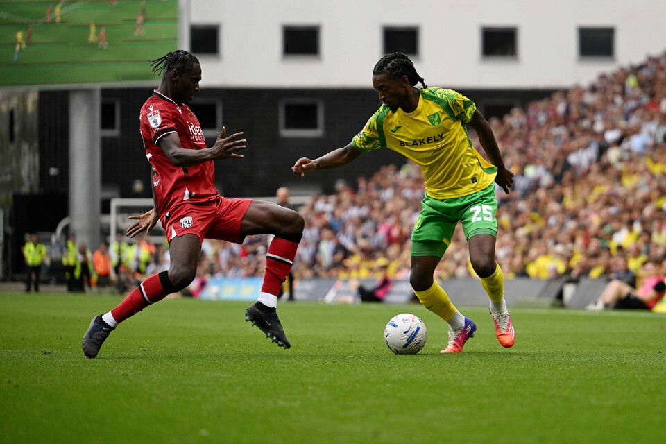 Paris Maghoma against West Brom