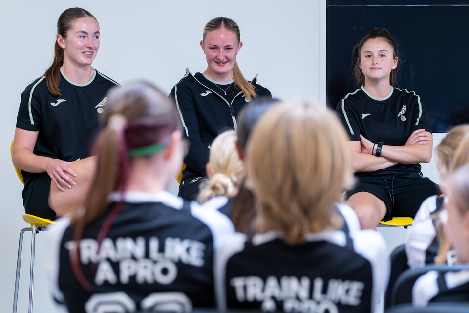 Riglar, King and Irvine at Train like a Pro session