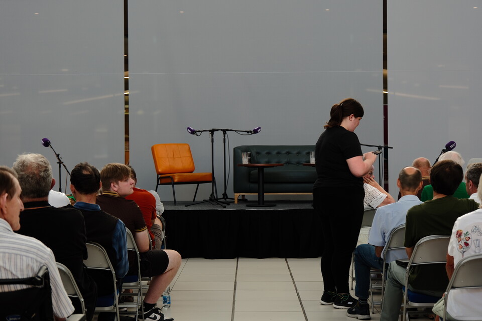 Image of fans at The Forum