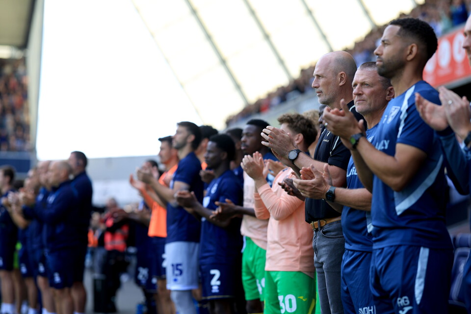 Minute of applause for Kenny Jackett
