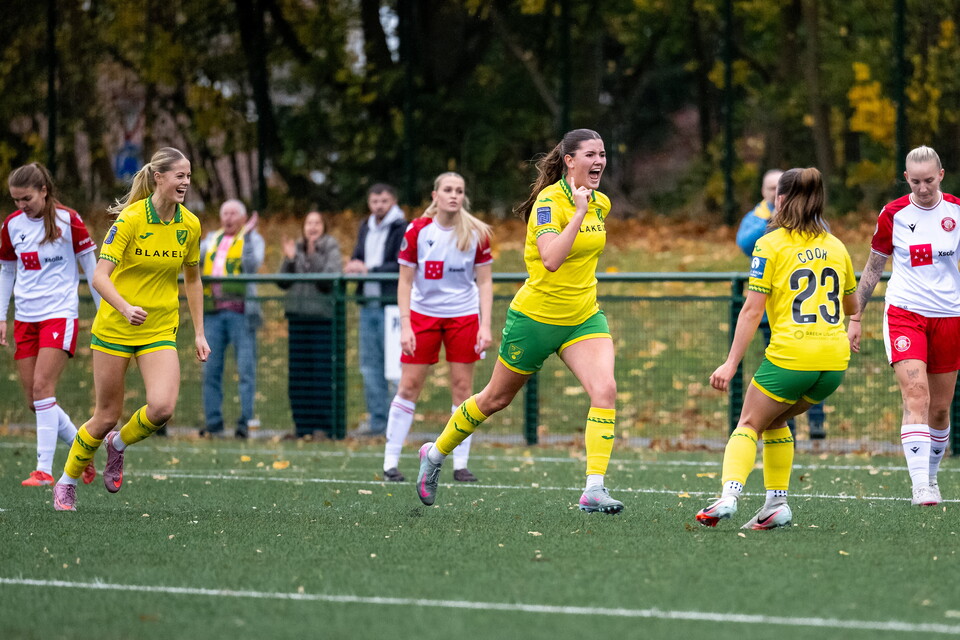Evie Williams celebrates scoring against Stevenage
