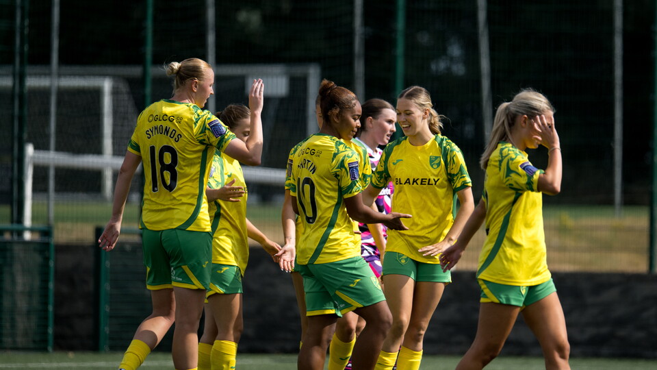Norwich City Women celebrate after Elliana Martin scores