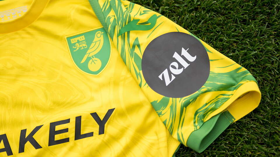Zelt sleeve sponsor