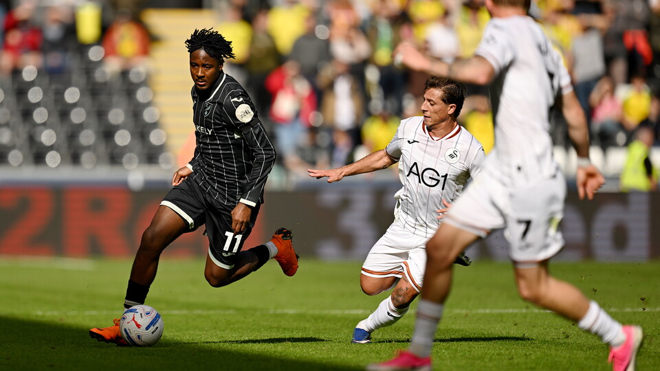 Andre Brooks playing against Swansea