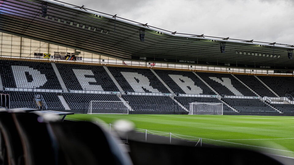 MU_001_DCFC_V_NCFC_21_10_2025.jpg