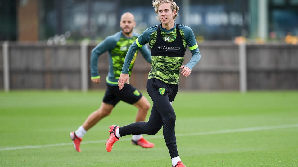It has been a competitive week in training for Norwich City ahead of the trip to Manchester City this Saturday, according to midfielder Todd Cantwell.