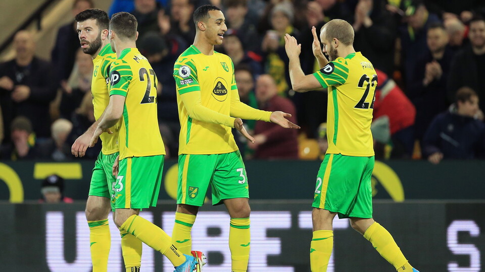 Teemu Pukki netted the fastest goal of the Premier League season as Norwich City stormed into an early lead against Crystal Palace.
