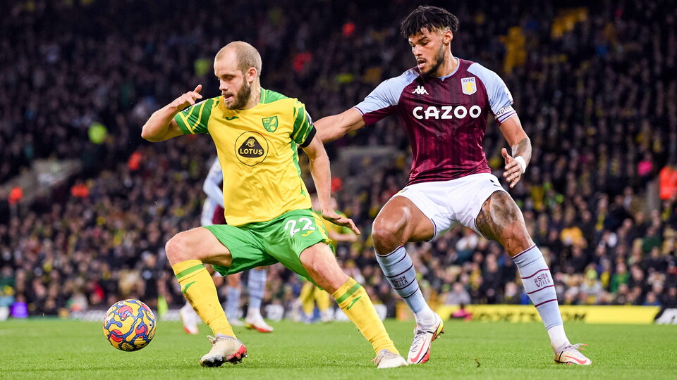 View some of the best images from Tuesday night's 2-0 loss to Aston Villa.