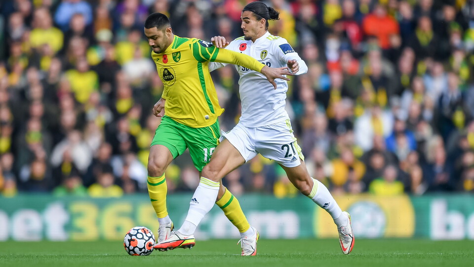 Norwich City were beaten 2-1 by Leeds United at Carrow Road on Sunday afternoon.