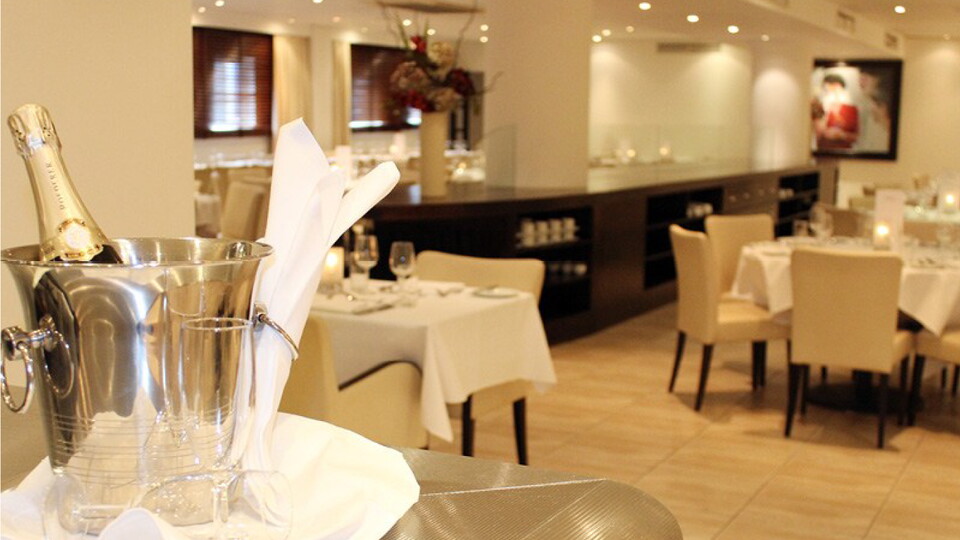 Two types of exciting apprenticeships are now available to apply for in Norwich City’s catering team.