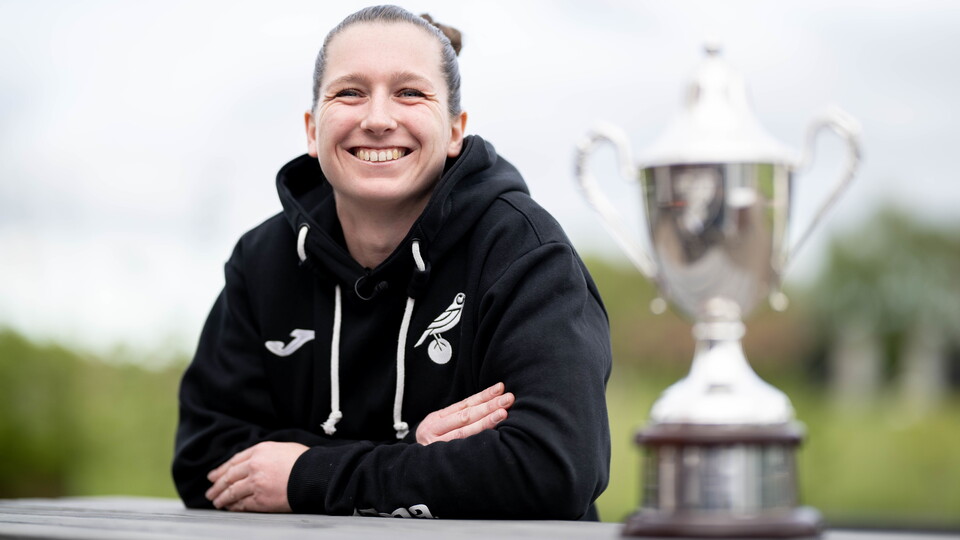 Ellie Smith talks to Canaries TV as the 2023/24 Women's Player of the Season, presented by Sekura.id.