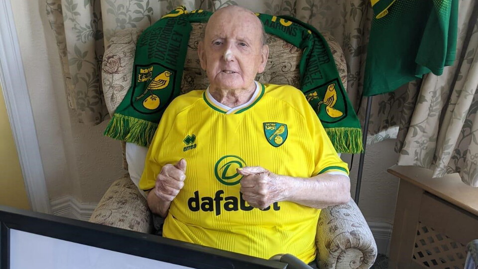 Norwich City and Fosters Solicitors are delighted to announce Roy Chillers as our Community Hero for Saturday’s final home game of the season against Reading.