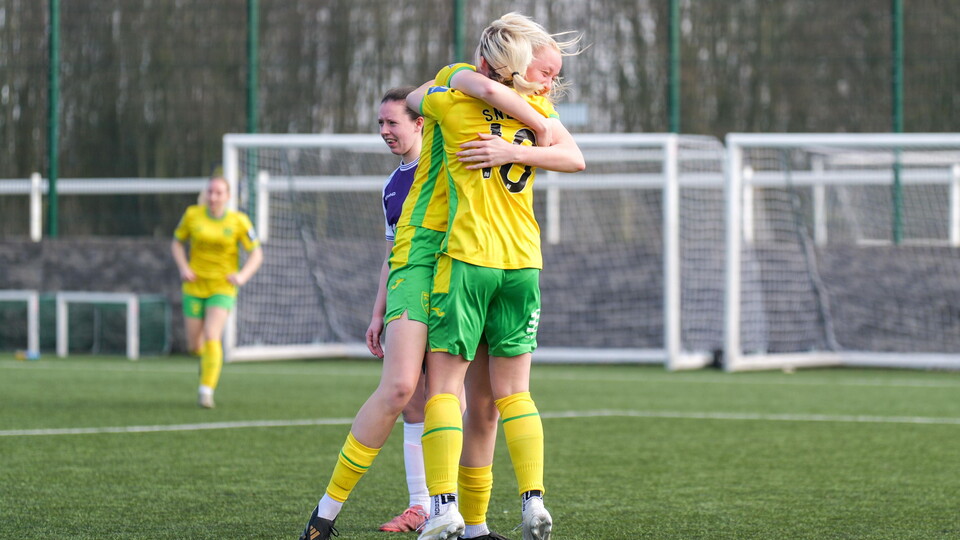 Norwich City Women pulled off a thrilling second-half comeback, defeating London Bees 2-1 in their final match of the 2024/25 season at The Nest.
