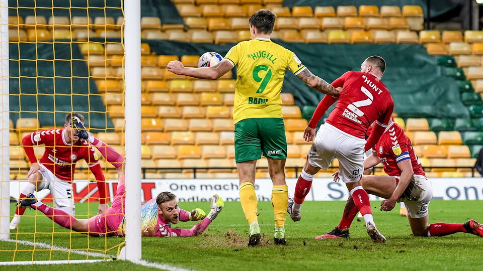 A Jordan Hugill brace saw Norwich City extend their winning run to three in all competitions with a comfortable 2-0 victory over Bristol City on Wednesday evening.