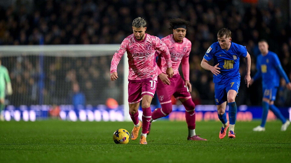 Norwich City were beaten 4-1 by Birmingham City in the Sky Bet Championship on a rainy afternoon in the midlands.