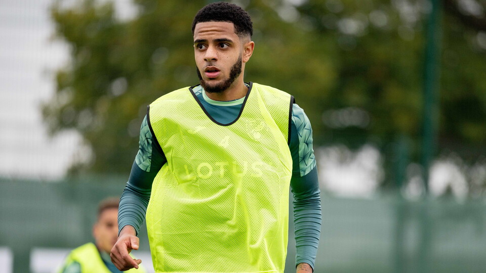 Norwich City head coach Dean Smith has confirmed that centre-back Andrew Omobamidele will be unavailable to face Luton Town after picking up an injury against Watford.