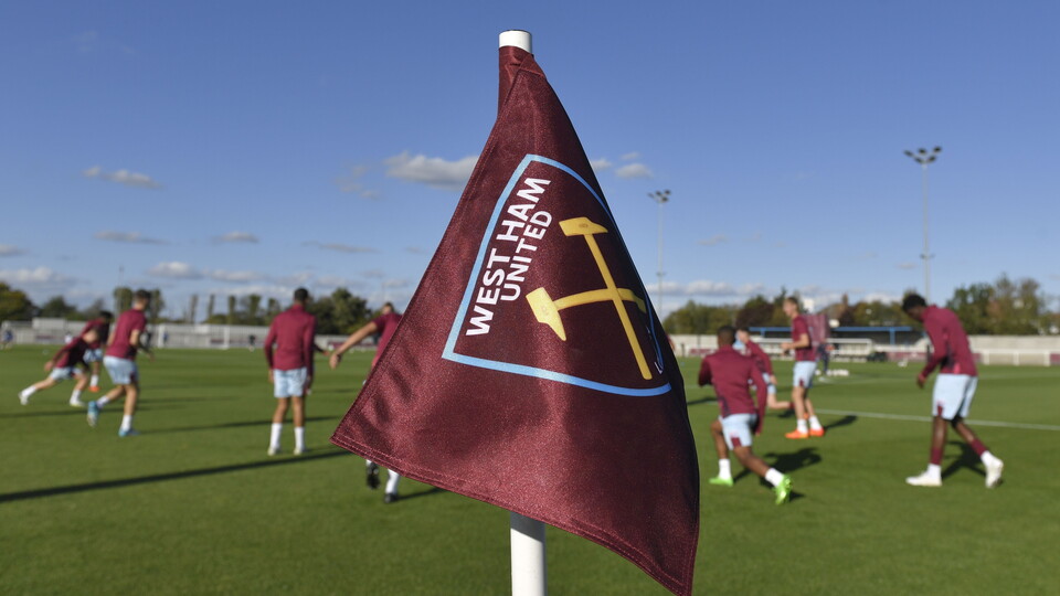 Norwich City Under-18s suffered a 6-0 defeat away at West Ham United on Saturday afternoon.