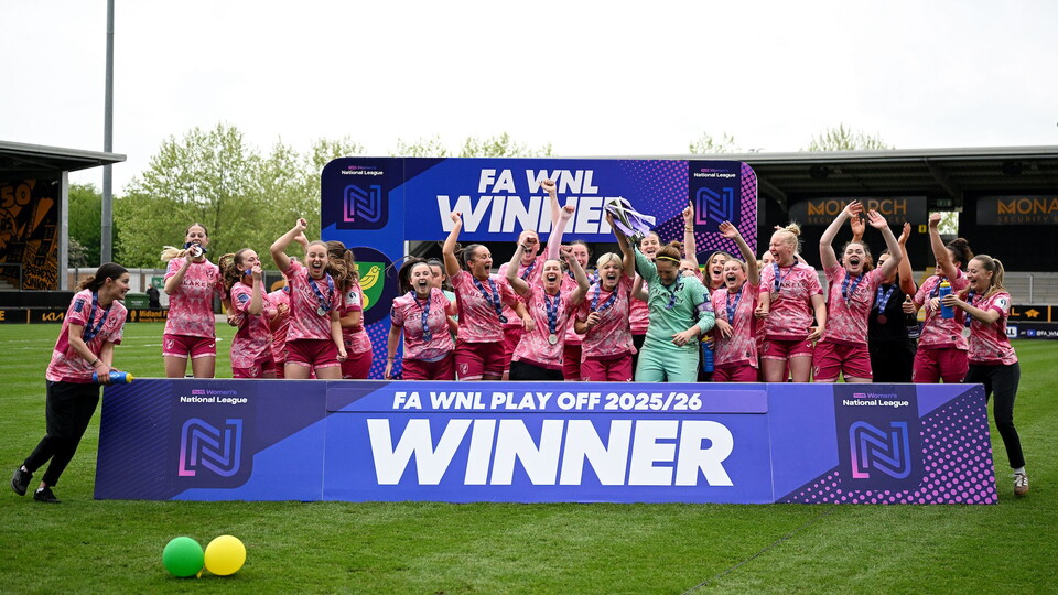 Norwich City Women won promotion to Tier 3 on Sunday afternoon as their FAWNL play-off final match against Moneyfields went to penalties at the Pirelli Stadium.
