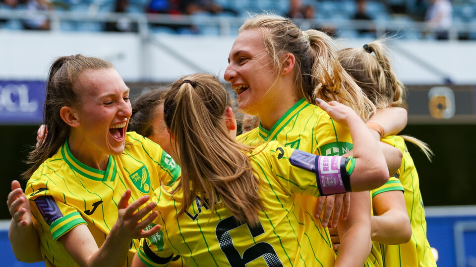 Norwich City Women remain level on points with Hashtag at the summit of Division One South East following victory over QPR at Loftus Road.