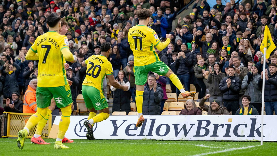 Norwich City returned to winning ways in the Sky Bet Championship by beating Millwall 2-1 at Carrow Road on Boxing Day.