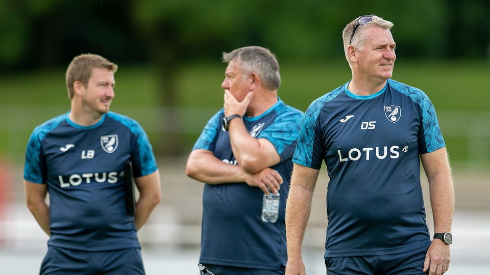 Norwich City Fans Social Club will be holding a forum with head coach Dean Smith and assistant head coach Craig Shakespeare later this month.