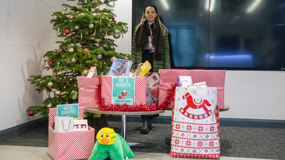 Norwich City has donated over 100 gifts to Home Instead's Be a Santa scheme, with the help of the women's team, academy and staff at the club.