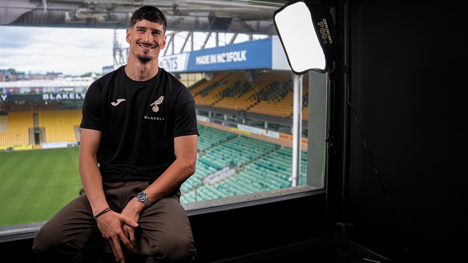 Take a look at a behind-the-scenes gallery from Vladan Kovačevic's signing day at Norwich City.