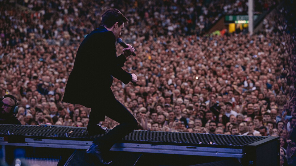 Last night at Carrow Road, The Killers took to the stage for a packed-out show as part of their Imploding the Mirage tour.