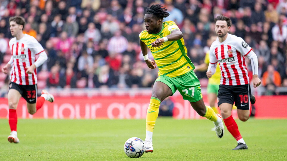 Norwich City fell to a 3-1 defeat against Sunderland at the Stadium of Light in the Sky Bet Championship.