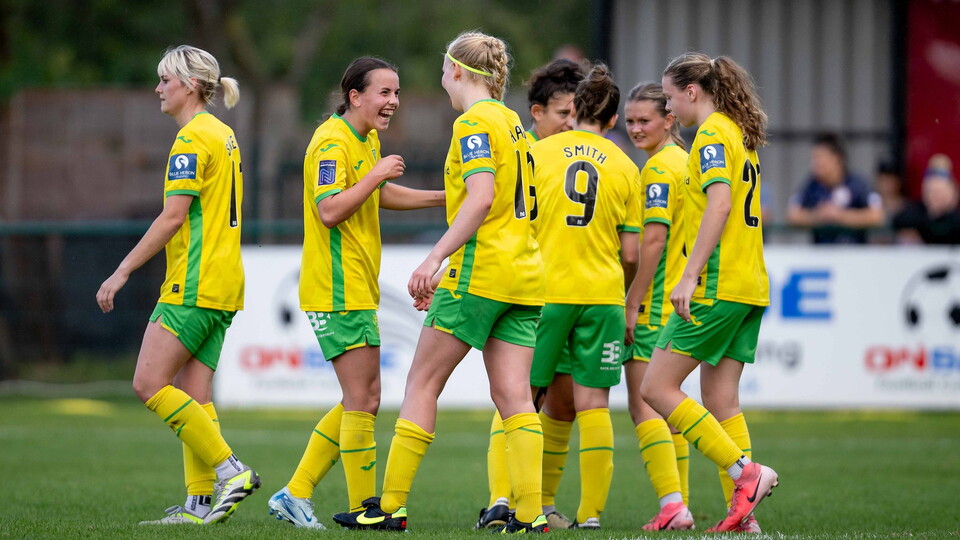 Norwich City Women put six past Ashford Town on Sunday, with Lauren Hailes the hat-trick hero of the afternoon.