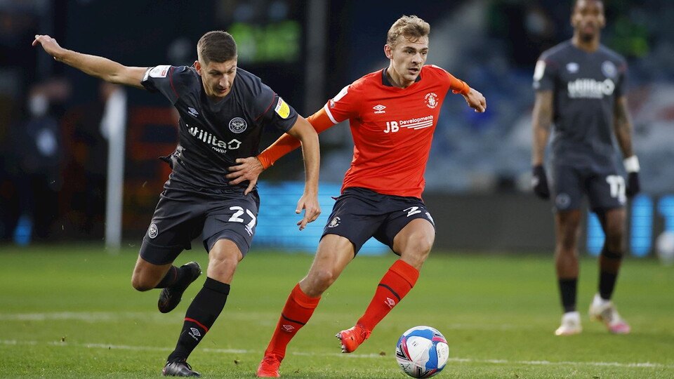 After surviving relegation on the last day of the 2019-20 season, Luton Town are enjoying a great run so far in the current campaign, impressively reaching 12th place in the Championship.
