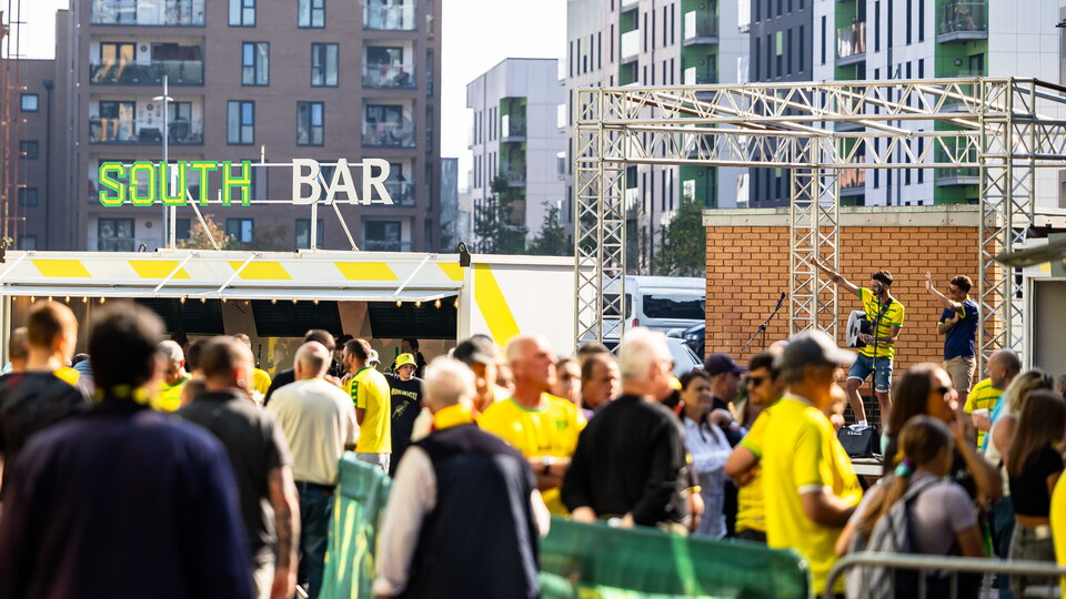 Supporters attending Saturday’s Sky Bet Championship fixture against Millwall are asked to arrive early as Carrow Road hosts a first league game using digital ticketing.