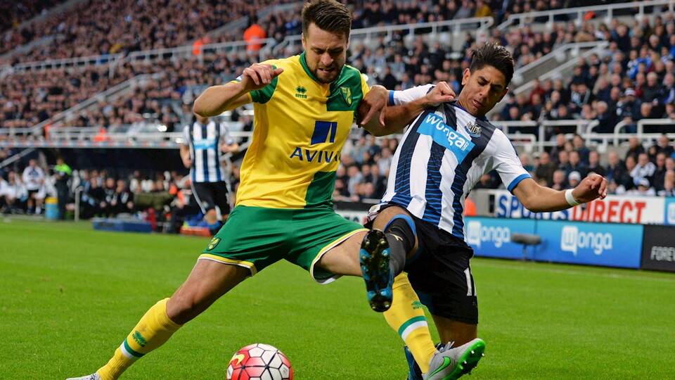 In this feature we are counting down Norwich City's top 15 Premier League appearance makers. Our top Premier League appearance make his a right-back who achieved back to back promotions with the club before captaining the side in two Premier Leagu...