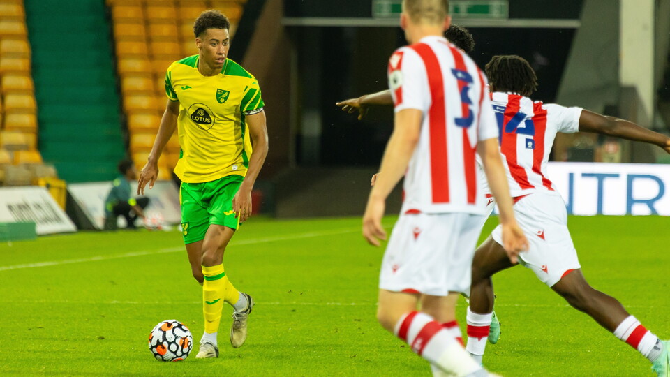 Norwich City Under-23s defender Jonathan Tomkinson has been nominated for the Premier League 2 Player of the Month award for August.