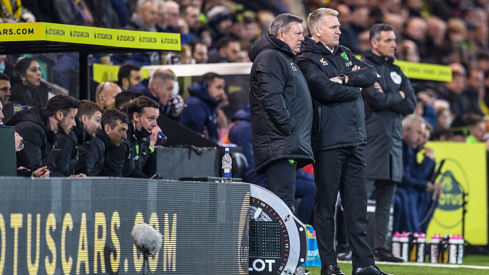 Norwich City head coach Dean Smith spoke to members of the media for his pre-Manchester City press conference following a refreshing hour-long dog walk on Friday morning!