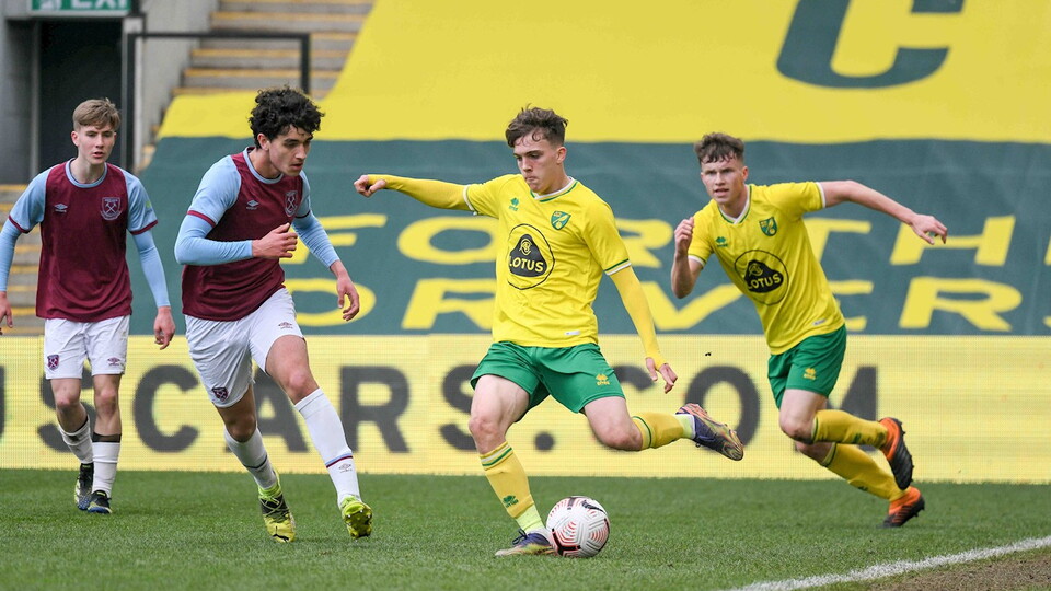 Norwich City Under-18s suffered a disappointing exit in the FA Youth Cup at Carrow Road as they were beaten by West Ham United.