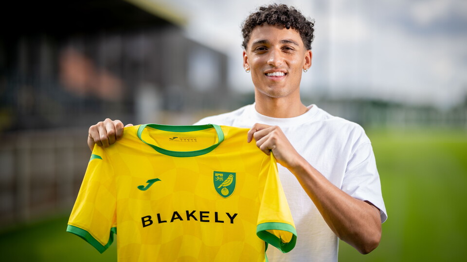 Norwich City have completed the permanent signing of England Under-20 international Ben Chrisene from Aston Villa.