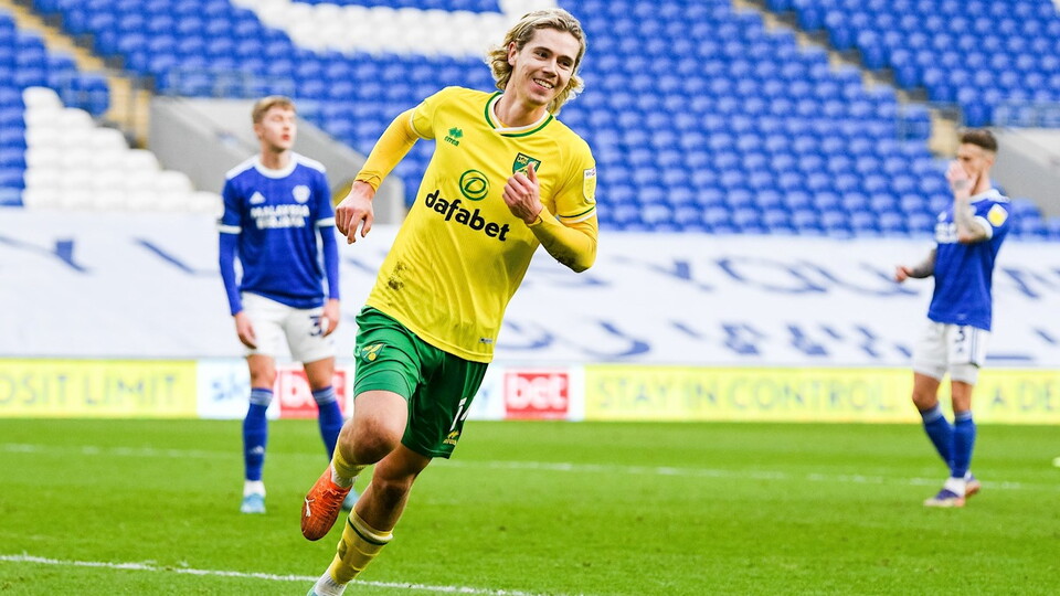 A dominant opening 45 minute period was followed by a defensive second half as Norwich City beat Cardiff City 2-1 on Saturday thanks to goals from Grant Hanley and Todd Cantwell.
