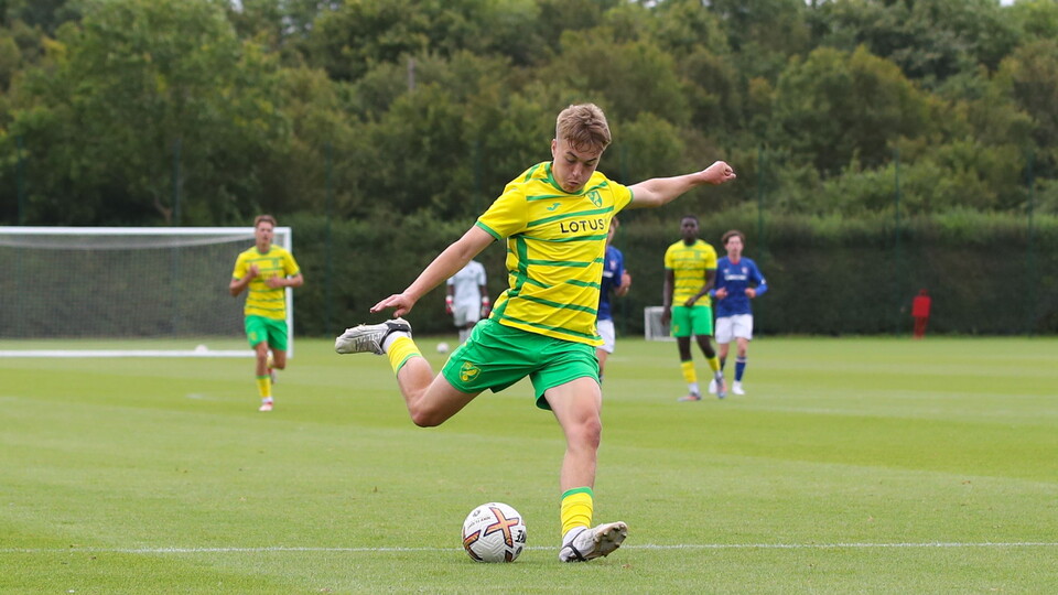 Norwich City Under-18s player Alex Roberts says tomorrow's fixture away to Reading is an opportunity to put last week's defeat to Leicester City right.