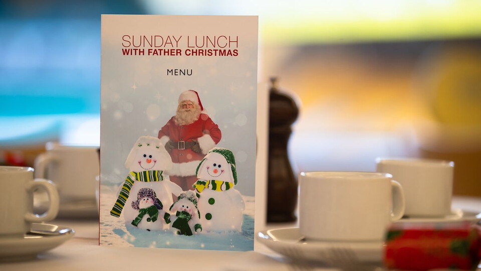 Last week, Carrow Road hosted another successful festive event, with a Sunday lunch provided by Delia’s Canary Catering and a visit from Father Christmas himself.