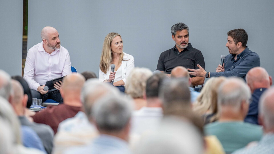 Head coach David Wagner, executive director Zoe Webber, and first team players Ashley Barnes and Onel Hernández formed the panel for a fan forum on Monday night.