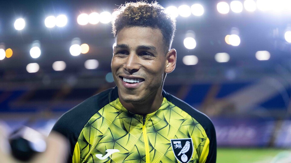 A stoppage time winner against Birmingham City from Onel Hernández saw the Canaries make it four wins in four and leapfrog to second in the table.