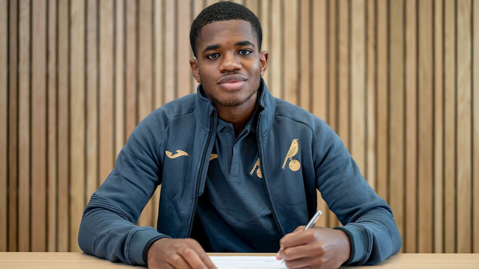 Norwich City is delighted to reveal that eight players have signed professional contracts with the club.
