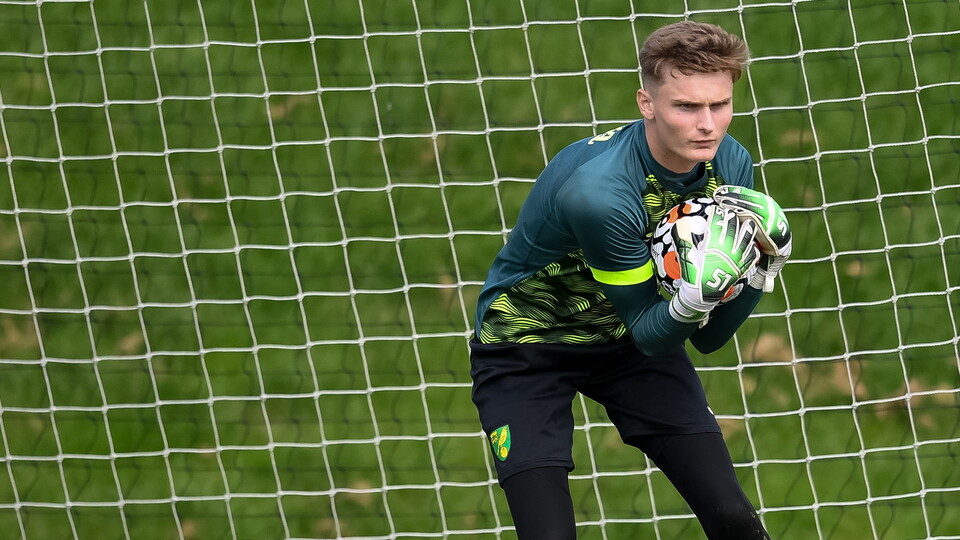 Norwich City Academy goalkeeper Archie Mair, on loan at Lincoln City, has been called up to Scotland’s Under-21s squad for the upcoming international break.