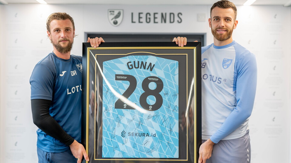 Former Norwich City players and coaches returned to the Lotus Training Centre to make presentations to several first-team players for their debut and appearance milestones.