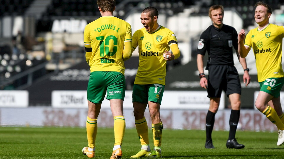 It was a case of practice makes perfect for Kieran Dowell as he fired home a free kick from 20 yards out to give Norwich City a 1-0 win over Derby County.