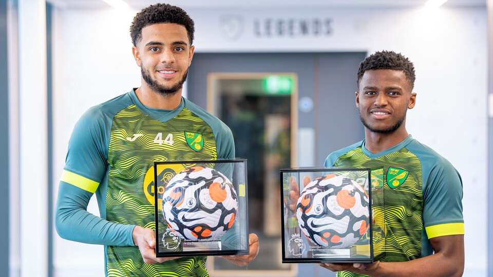 Norwich City duo Andrew Omobamidele and Bali Mumba have been presented with Premier League debut balls following their first appearances in the topflight.