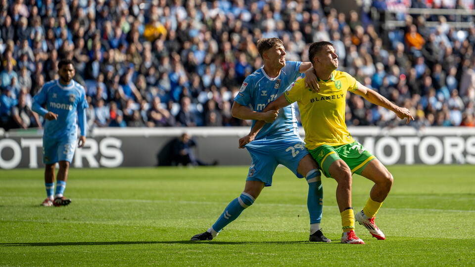 A stoppage-time equaliser meant Norwich City had to settle for a point, as they drew 1-1 away to Coventry City in the Sky Bet Championship.