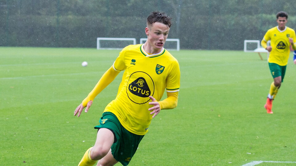 Norwich City ended their Under-18 Premier League South campaign with a 3-2 defeat away at Aston Villa.